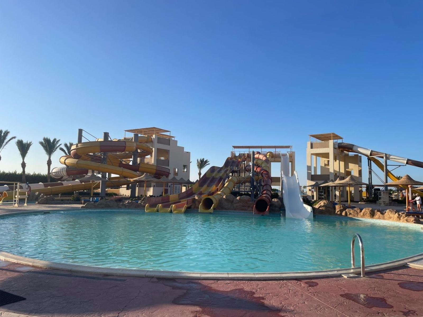 Comfortable In Karma With Private And Pools Family Only Or Female * Hurghada