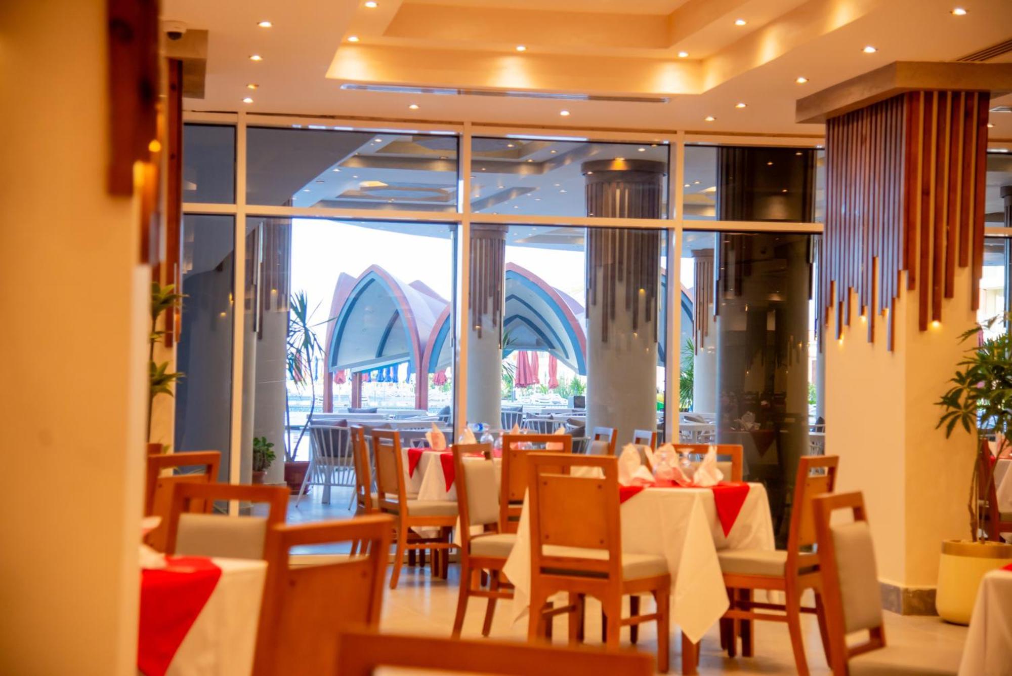 Rewaya Majestic Hurghada