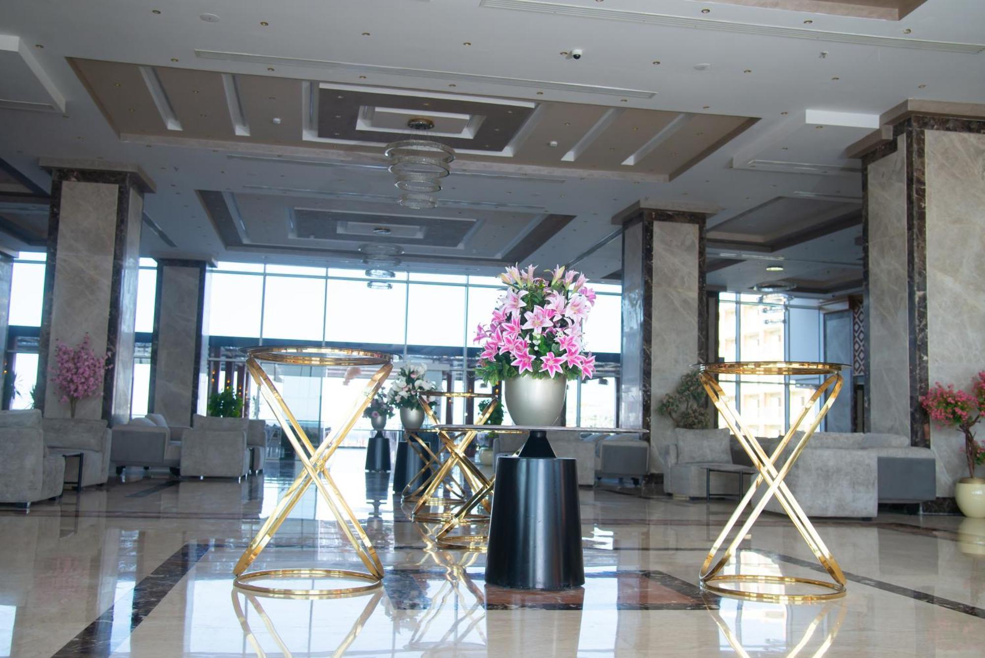 Hotel Rewaya Majestic