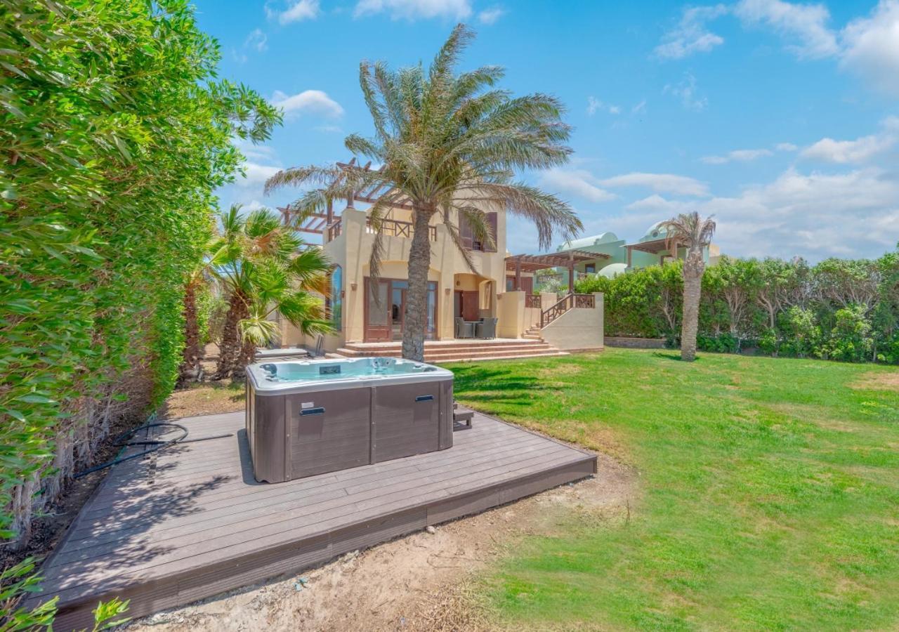 Scenic Views 3 Bedroom With Private Jacuzzi In Sabina Appartement *