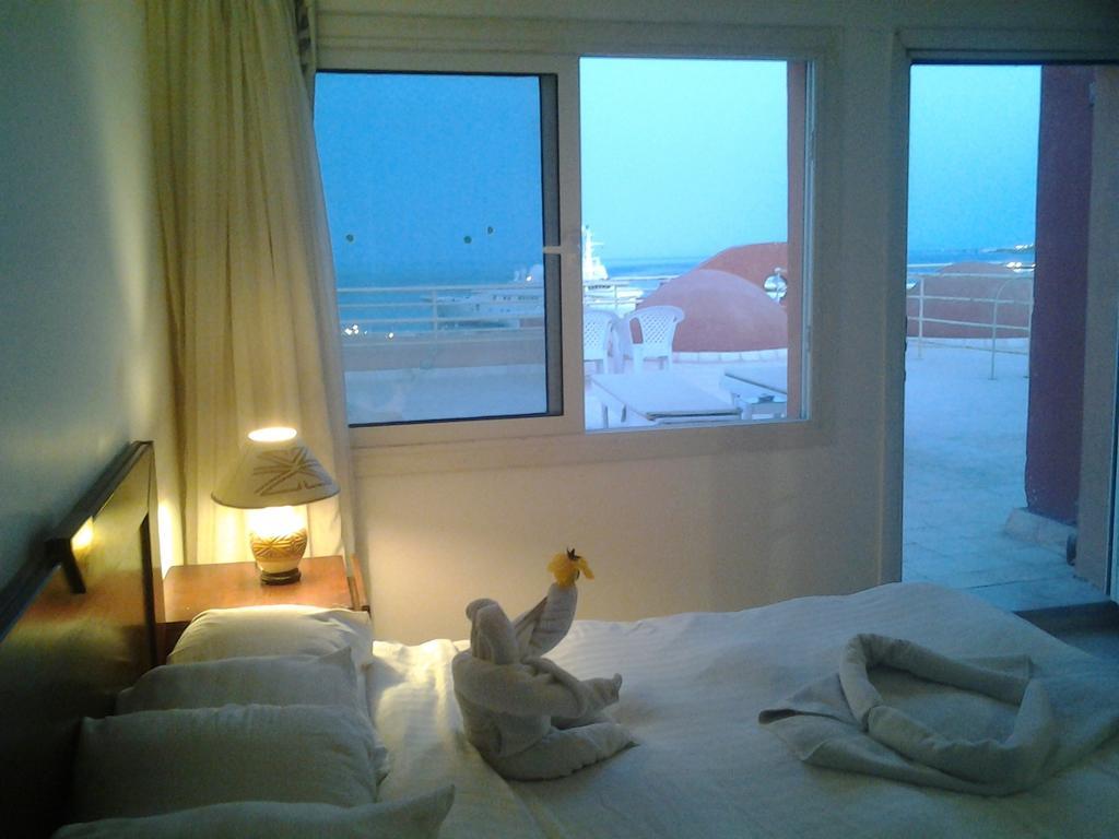 Marina President Aparthotel 2*