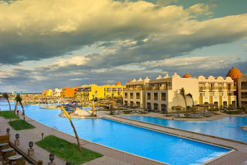 Resort Titanic Aqua Park - Families And Couples Only Hurghada