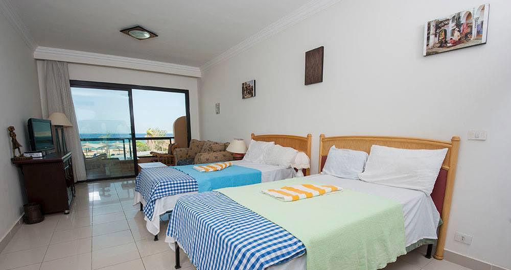 Navy Chalets Chalet