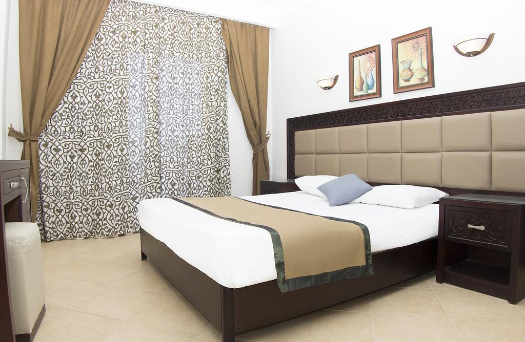 Resort Pyramisa Sunset Pearl 3*