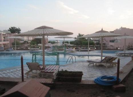 Resort Beirut 3*