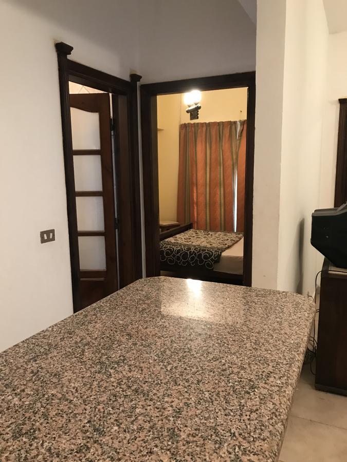 Lotus Apartment *