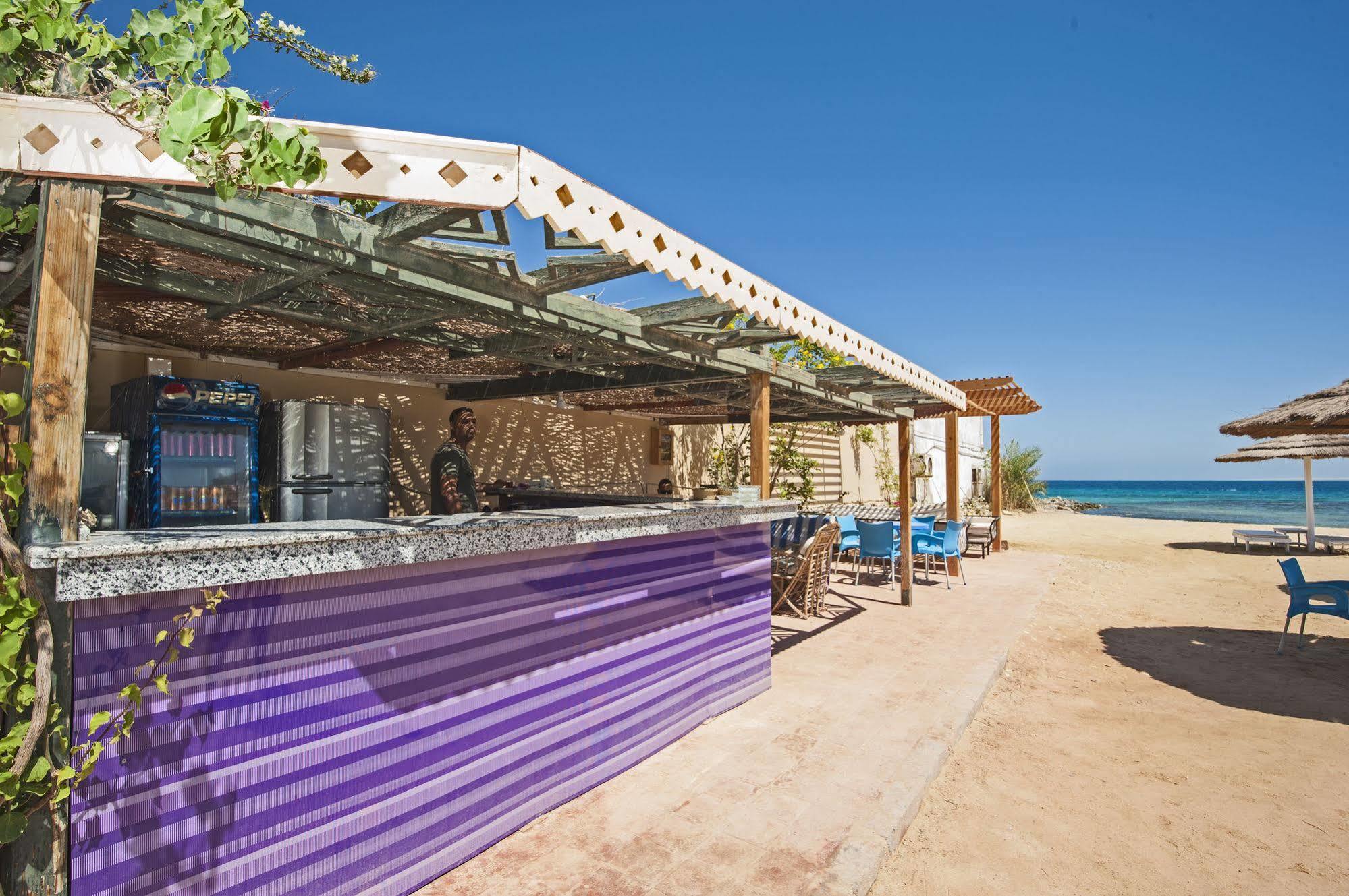 Navy Chalets *