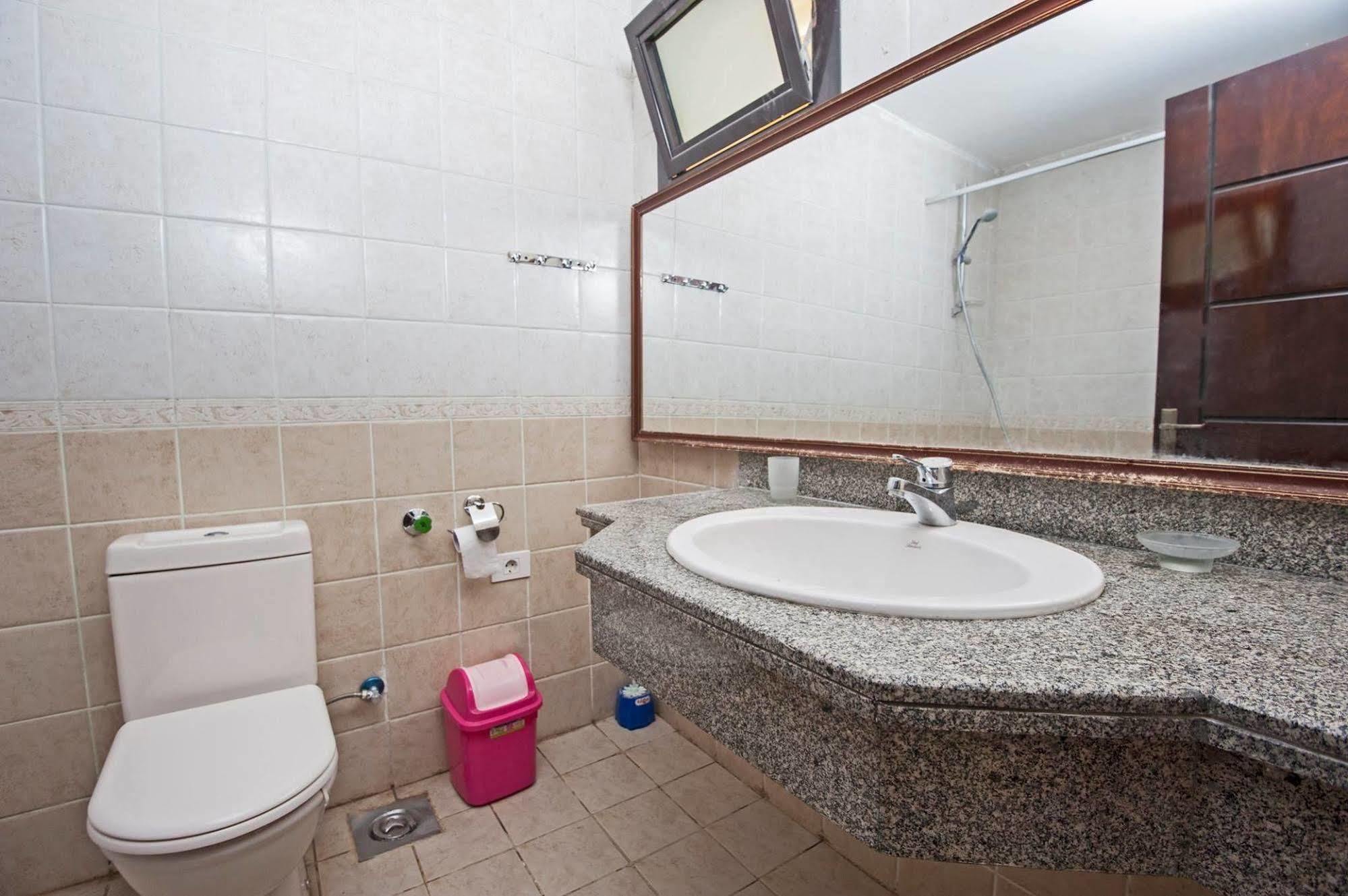 Navy Chalets Hurghada