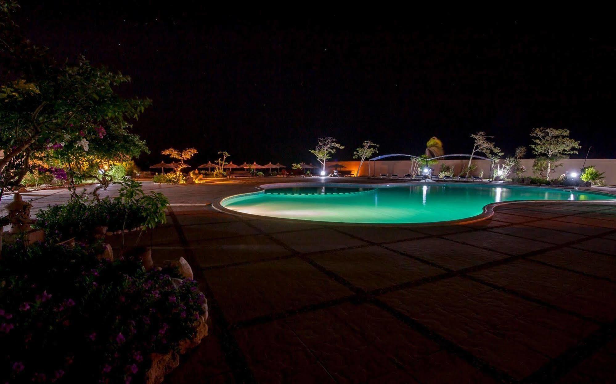 Navy Chalets Chalet