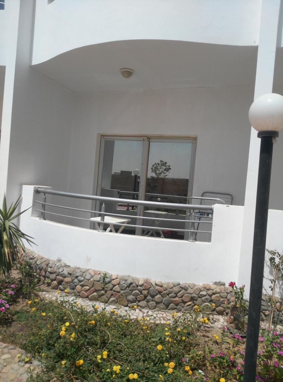 Cecilia * Hurghada