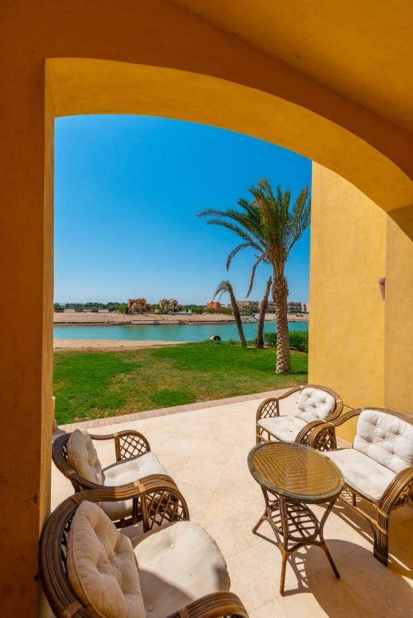 Apartment Scenic Views 3-bedroom In Sabina, El Gouna Private Jacuzzi & Lagoon Access Hurghada
