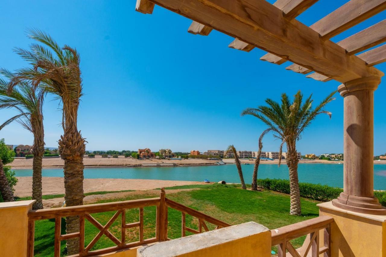 Appartement Scenic Views 3 Bedroom With Private Jacuzzi In Sabina