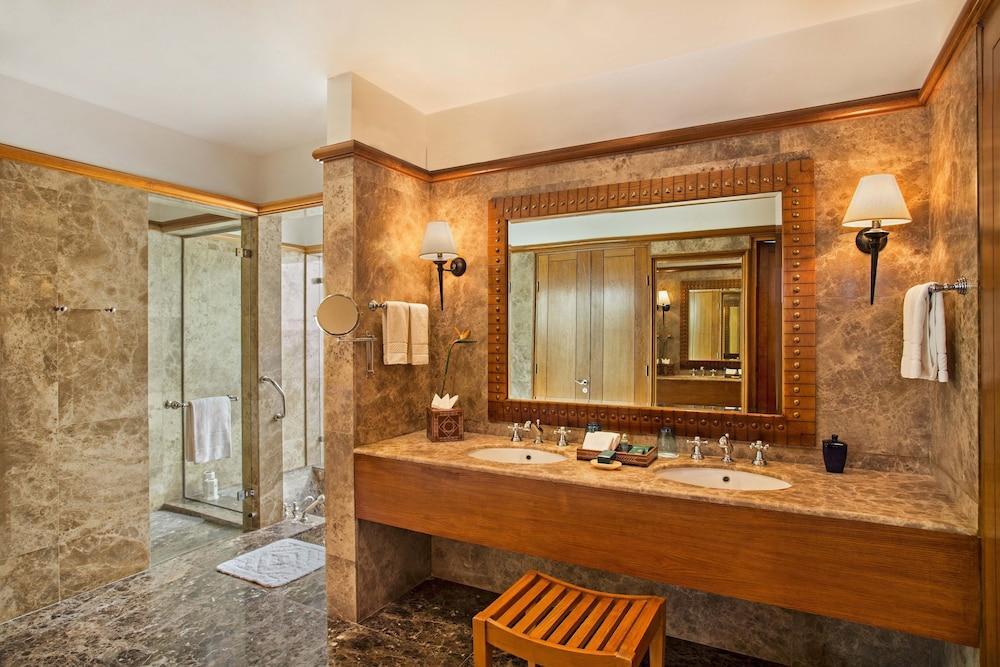 The Oberoi Beach Resort, Sahl Hasheesh 5*