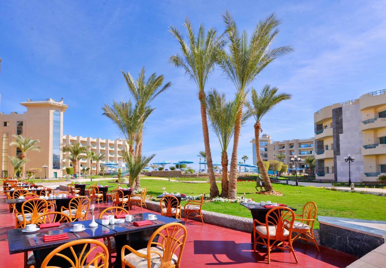 Station touristique Hotelux Marina 4*