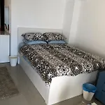 G Cribs B1F2
