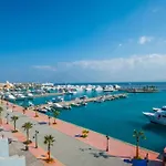 Outstanding Apartment With Marina Hurghada View