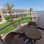 Cecelia Resort