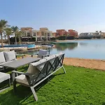 Luxury 3Br Townhouse, Tawila, El Gouna, Lagoon & Pool Access