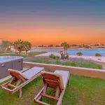 Gouna Retreat 2Br Apt Waterside Hot Tub & Pool