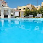 One Room In A Compound With The Swimming Pool