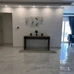 Modern Retreat With Red Sea View - Fanadir Bay