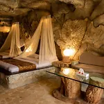 Caves Beach Resort Adults Only