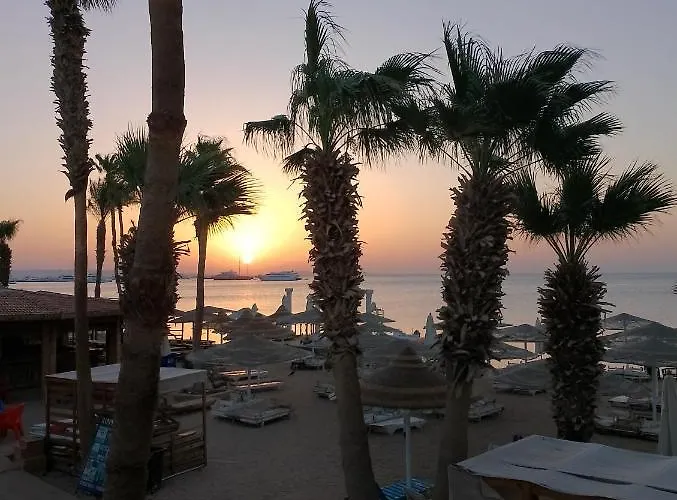 Chalet On The Beach