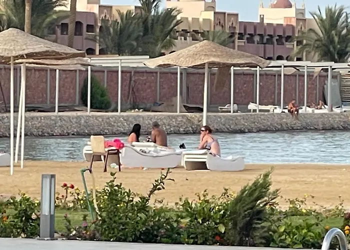 شاليه السعادة