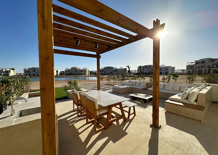 Charming 3Br Villa/Free Pool & Lagoon Access@Gouna