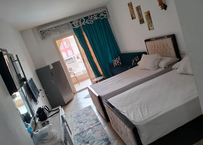 Floranza Khamsin Hurgada منتجع فلورنزا خمسين