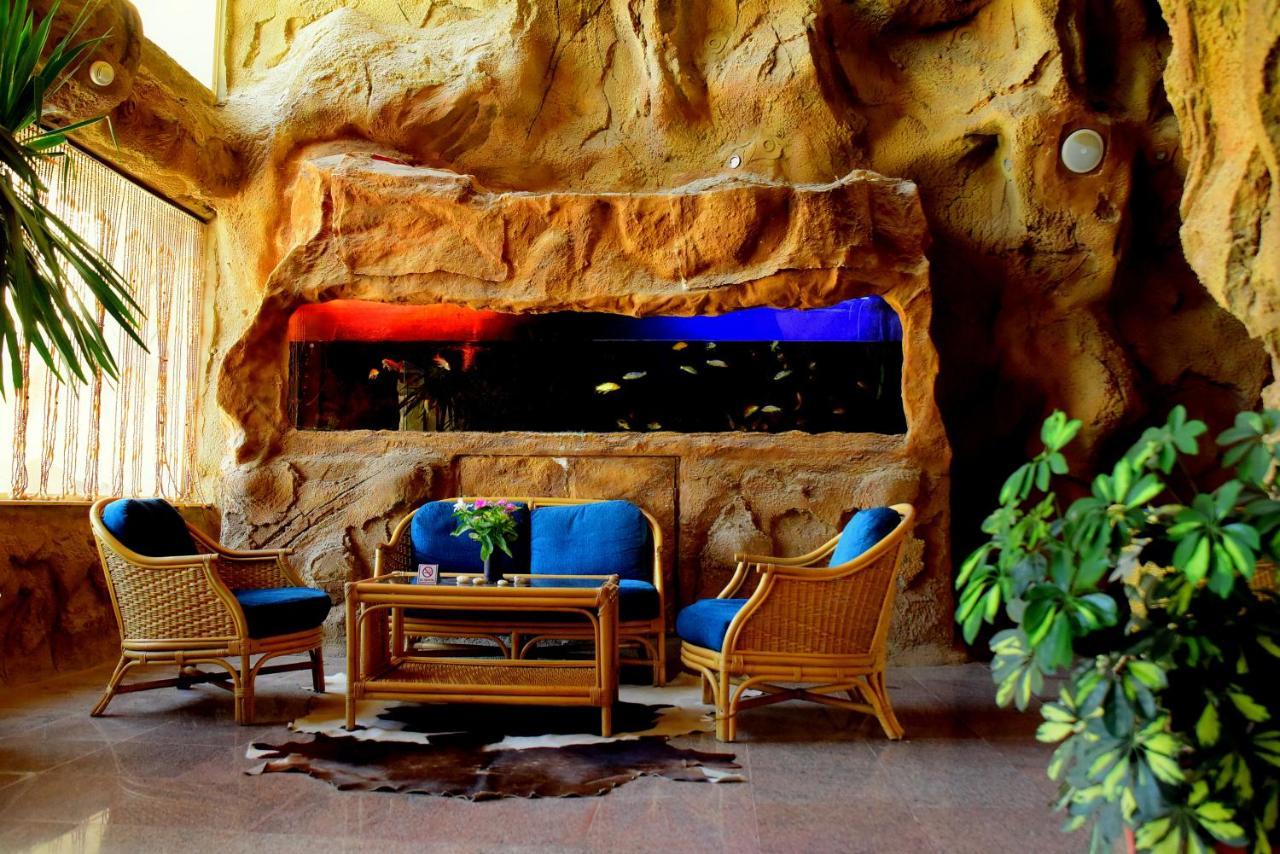 Resort Caves Adults Only