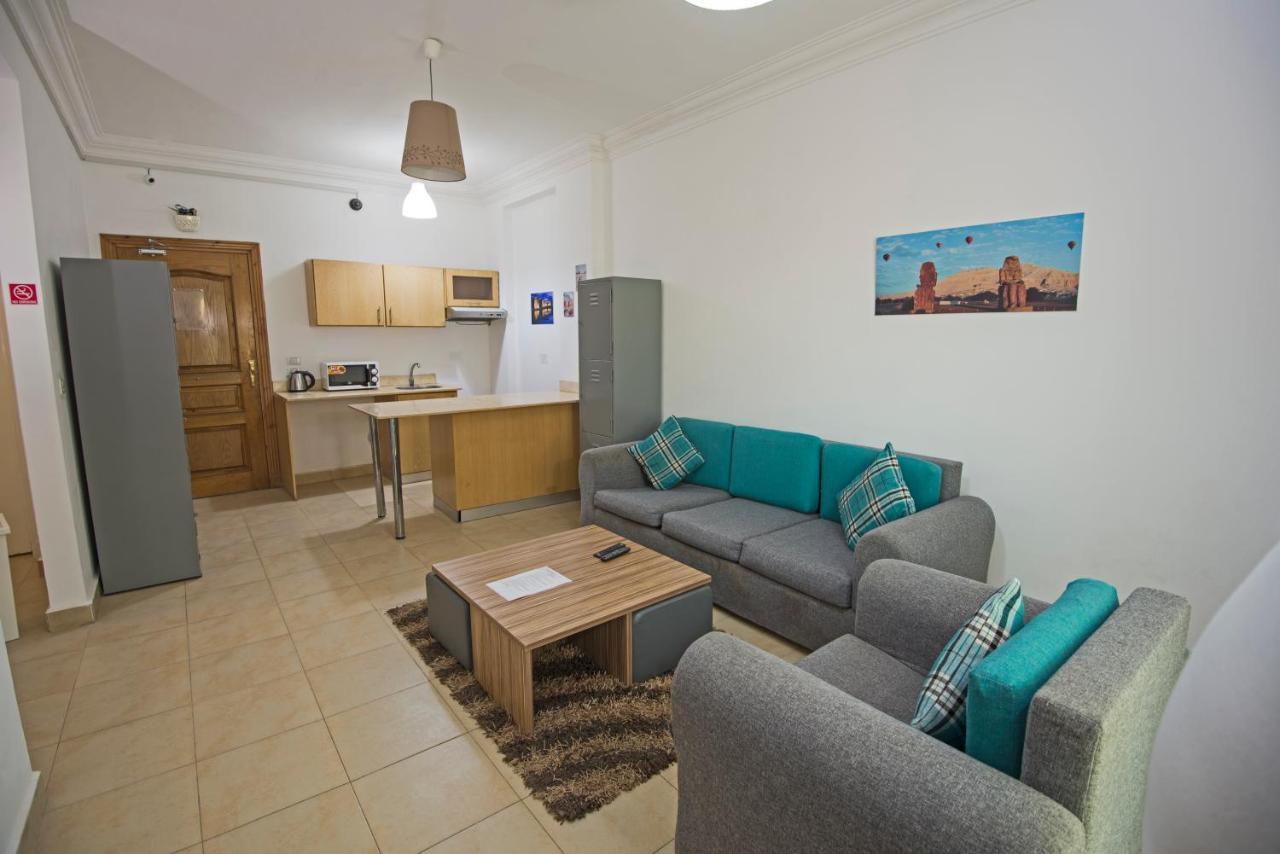 Hostel Lilly Center (adults Only) *