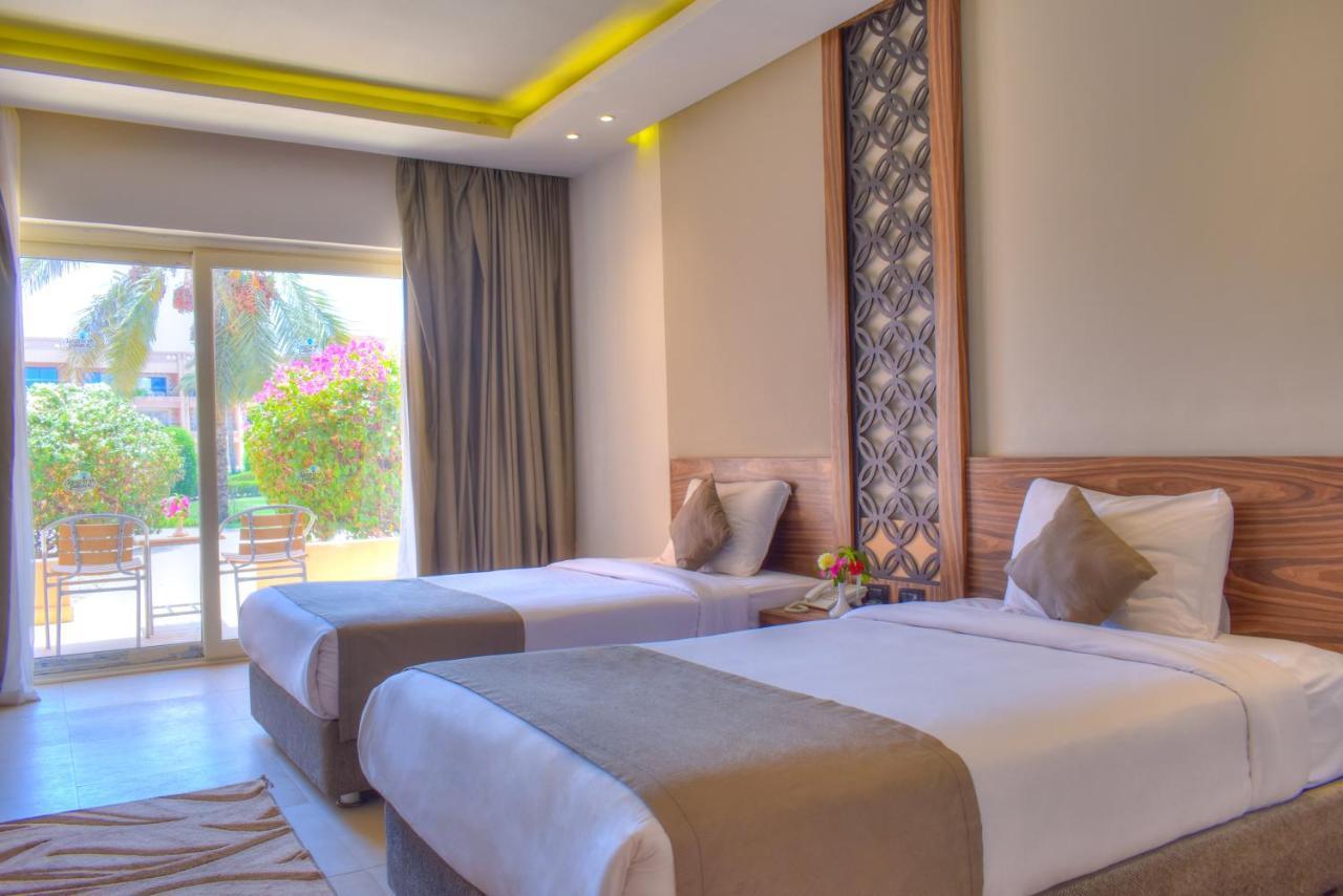 Jasmine Palace Resort 5*
