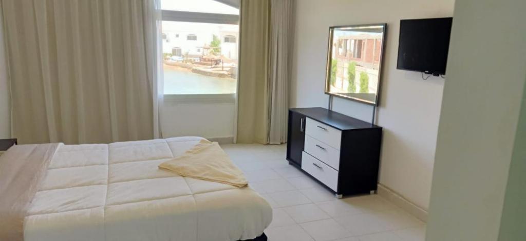 Adan Beach Villa Hurghada