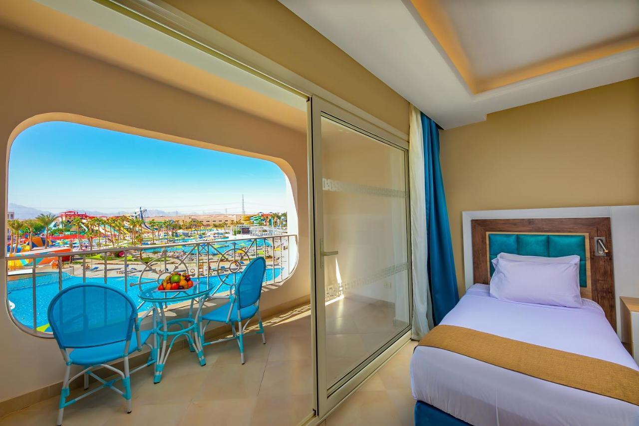 Titanic Aqua Park - Families And Couples Only 4*