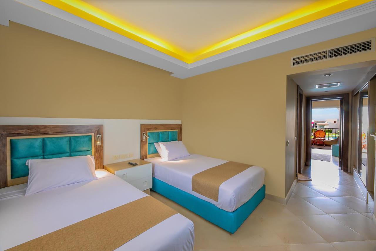 Titanic Aqua Park - Families And Couples Only Station touristique Hurghada
