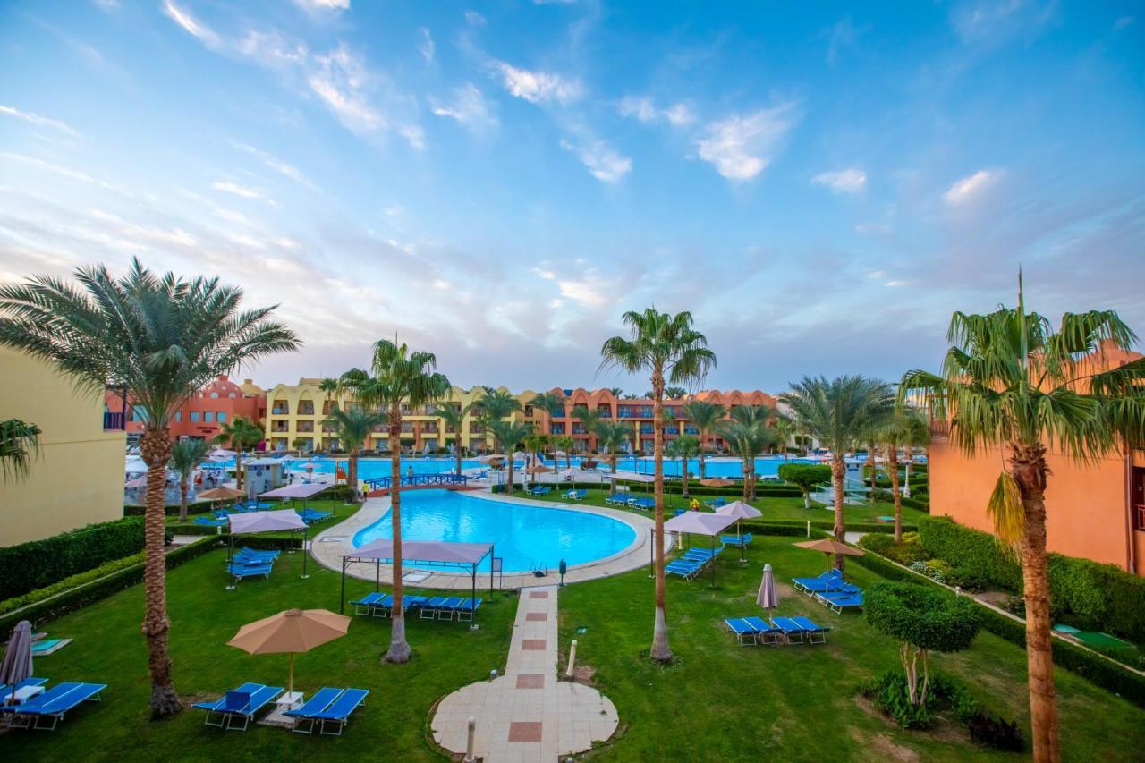 Resort Titanic - Families And Couples Only 5*