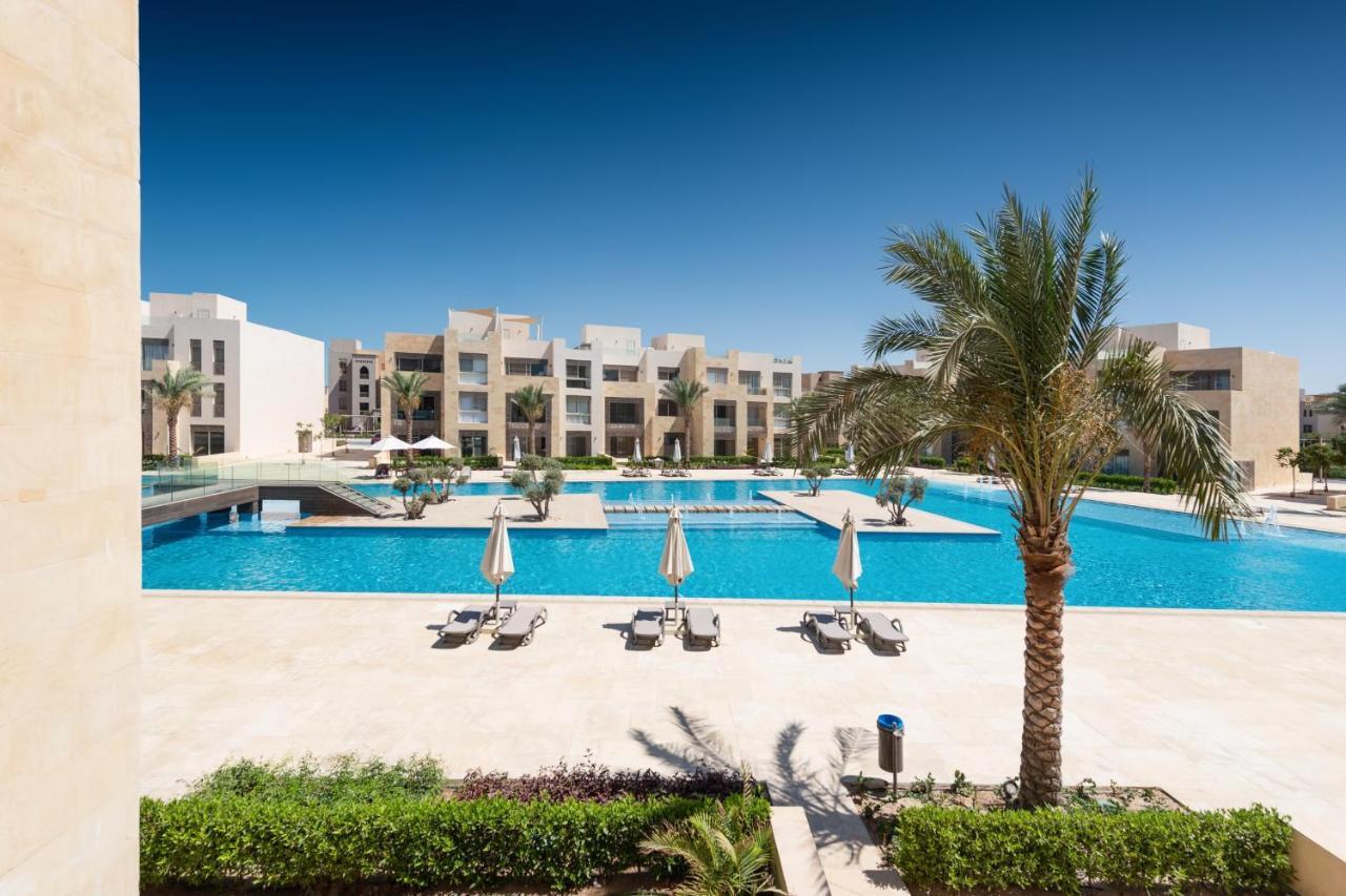 Jazzy 1bdr W Outdoor Pool View Terrace Free Pool & Access Hurghada