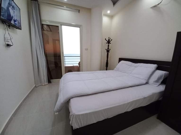 Casablanca #611 Sea Front One Bedroom Fully Equipped *