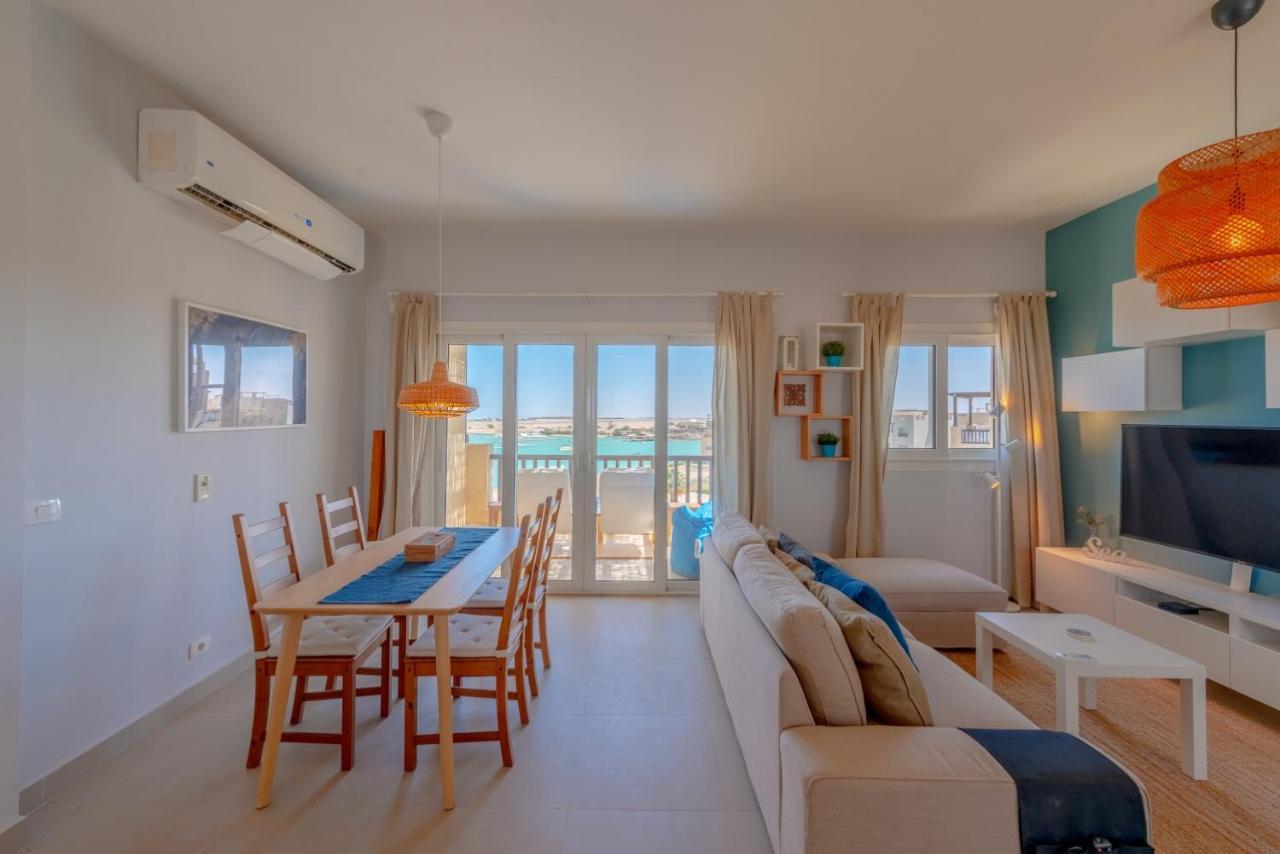 Apartment Sunny 2 Bedroom + Private Roof Terrace Lagoon View Hurghada
