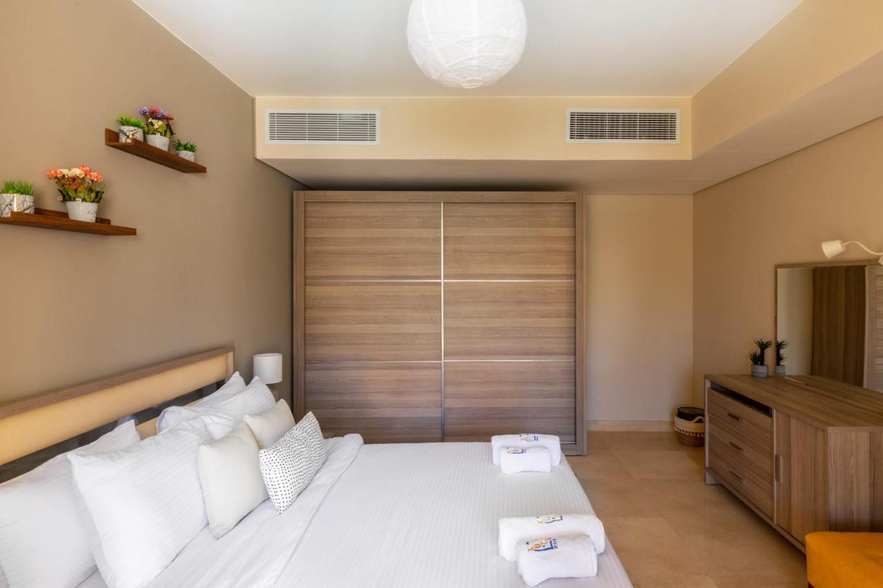 Apartment Jazzy 1bdr W Outdoor Pool View Terrace Free Pool & Access