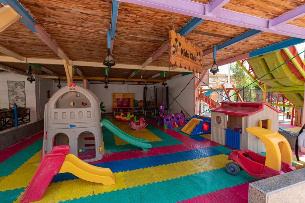 Minamark For Families And Couples Only Resort 4*