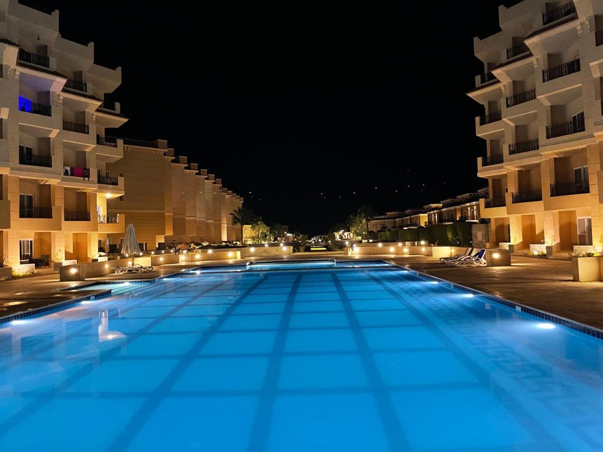 Selena Bay M Aparthotel Hurghada