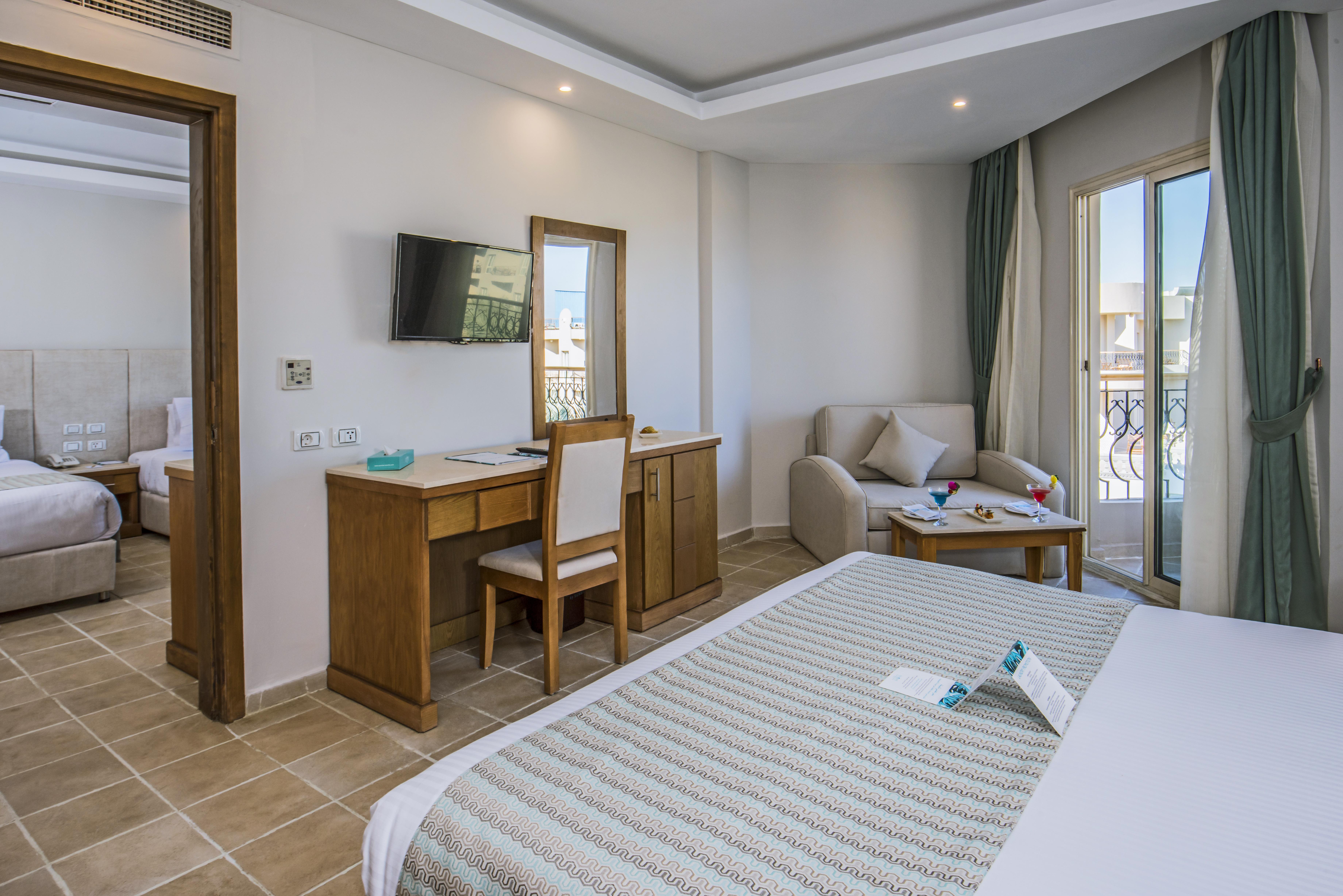 Sunrise Aqua Joy Resort 4*