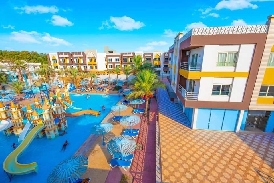 Aqua View And Hotel 3*