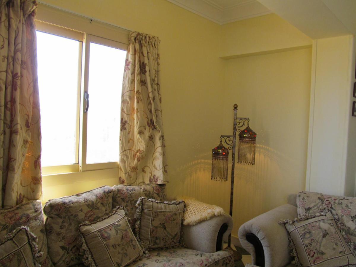 A Beautiful, Family-owned Penthouse Apartment, Overlooking The Red Sea