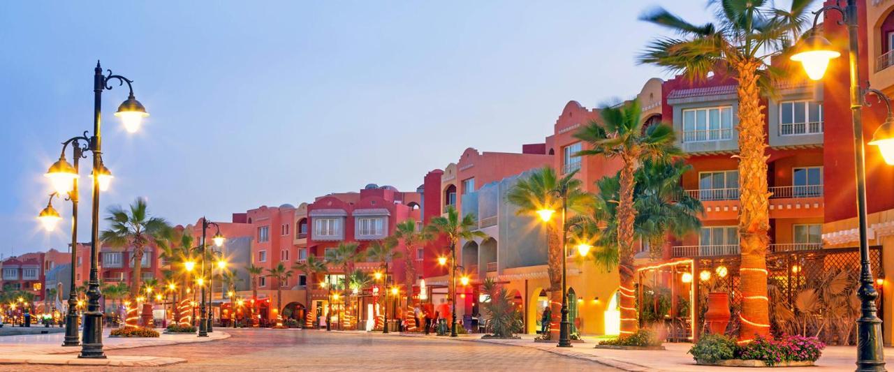 A Beautiful, Family-owned Penthouse Apartment, Overlooking The Red Sea Apartment