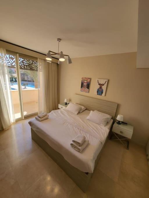 Mangroovy Ritzy, Cerulean By The Pool Apartment Hurghada