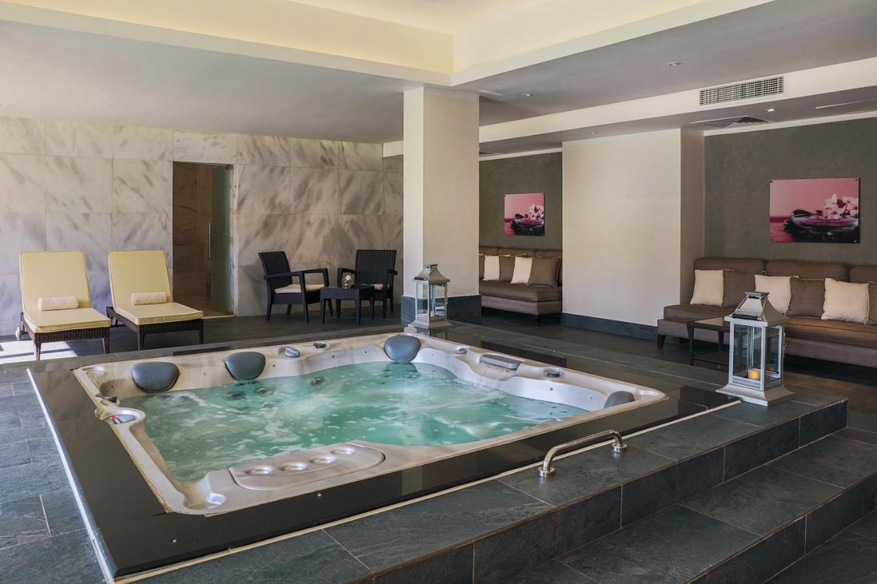 Jaz Aquaviva Resort Hurghada
