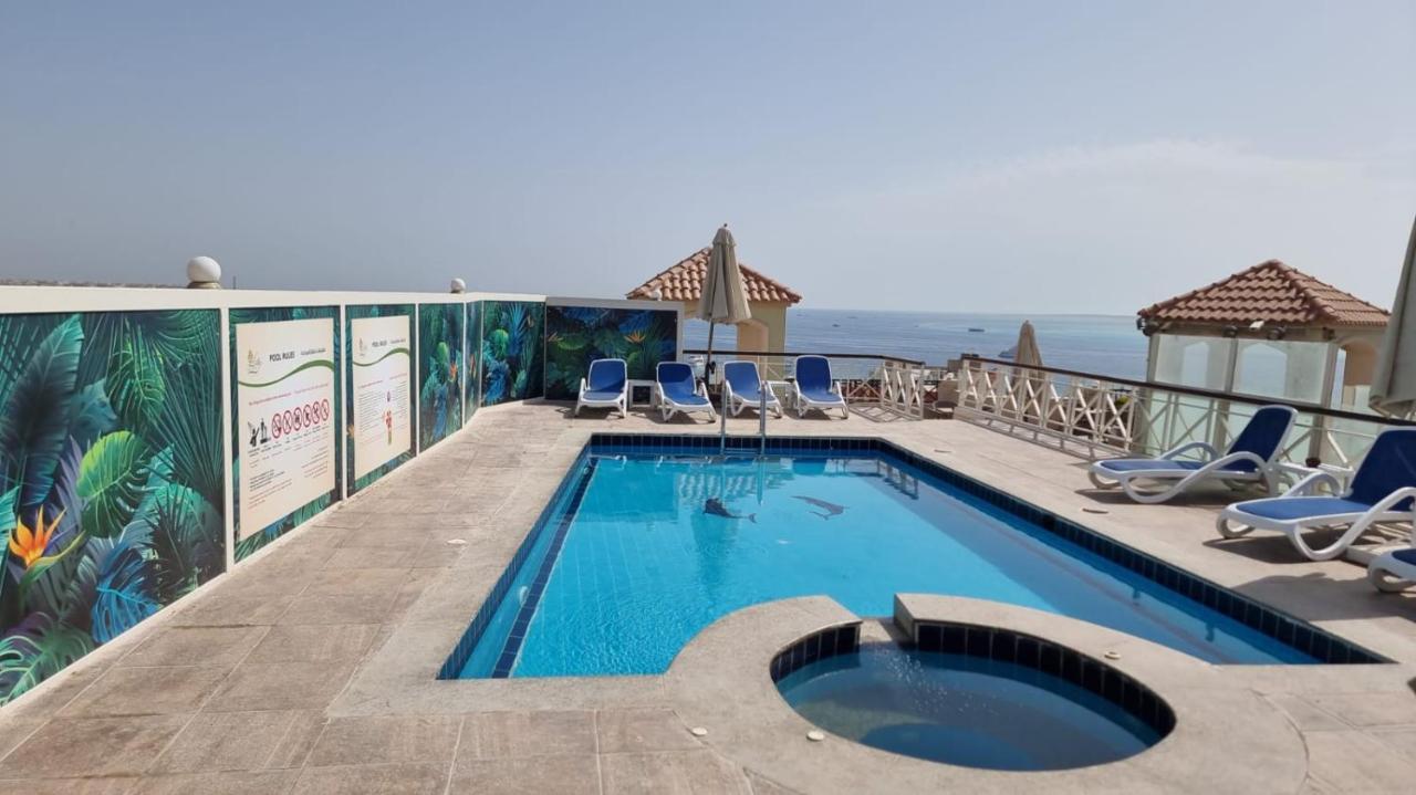 Hostel Lilly Center (adults Only) *